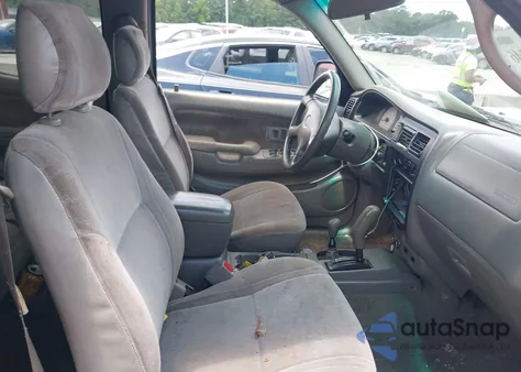 2001 Toyota Tacoma Base V6 из США, поврежденный, VIN 5TEHN72N71Z801905